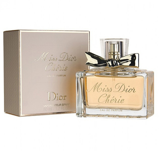 Christian Dior Miss Dior Cherie (Кристиан Диор Мисс Диор Шери).  